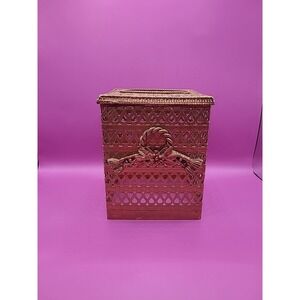 Vintage HOLLYWOOD REGENCY Brass Filigree Gold Metal Tissue Box Cover MCM